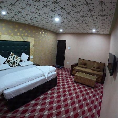 Hotel Seven باهالغام المظهر الخارجي الصورة